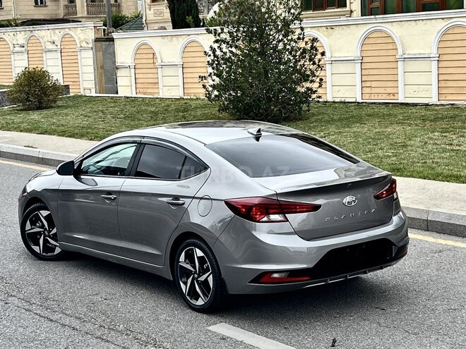 Hyundai Elantra 2020, 83,000 km - 2.0 l - Bakı
