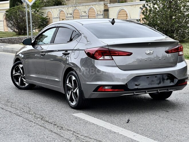 Hyundai Elantra 2020, 83,000 km - 2.0 l - Bakı