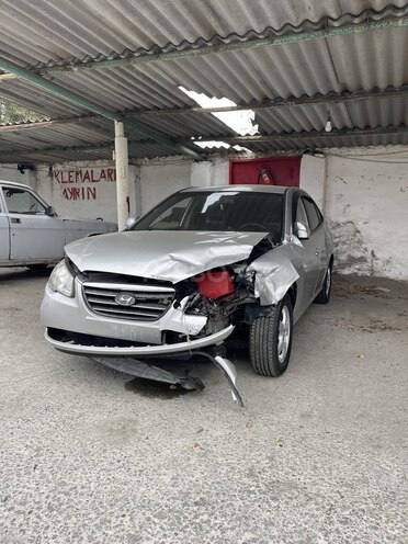 Hyundai Avante 2008, 223,000 km - 1.6 l - Sumqayıt