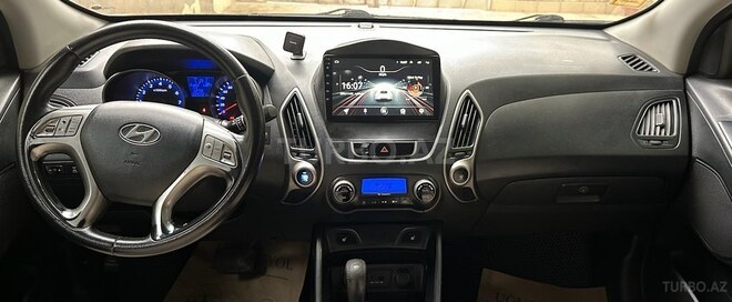 Hyundai ix35-6
