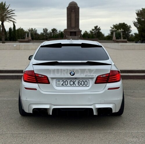 BMW 528 2015, 207,000 km - 2.0 l - Gəncə