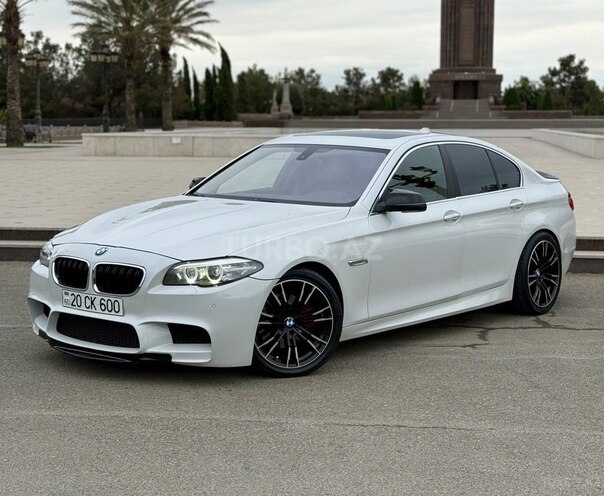BMW 528 2015, 207,000 km - 2.0 l - Gəncə