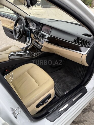 BMW 528 2015, 207,000 km - 2.0 l - Gəncə