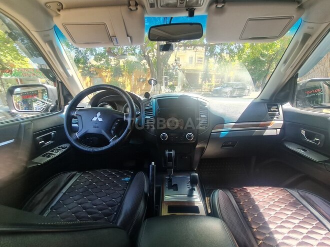 Mitsubishi Pajero 2007, 138,000 km - 3.0 l - Bakı