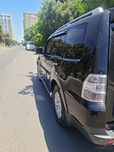 Mitsubishi Pajero 2007, 138,000 km - 3.0 l - Bakı