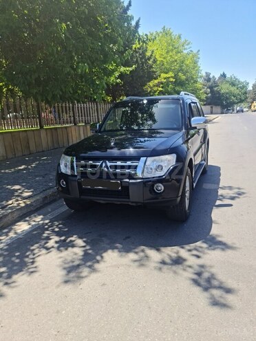 Mitsubishi Pajero 2007, 138,000 km - 3.0 l - Bakı