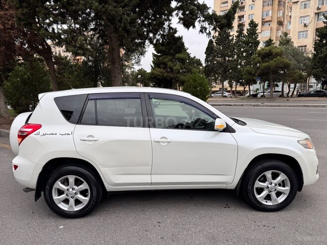 Toyota RAV4 2011, 185,793 km - 2.0 l - Bakı