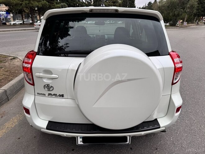 Toyota RAV4 2011, 185,793 km - 2.0 l - Bakı