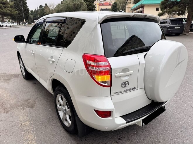 Toyota RAV4 2011, 185,793 km - 2.0 l - Bakı