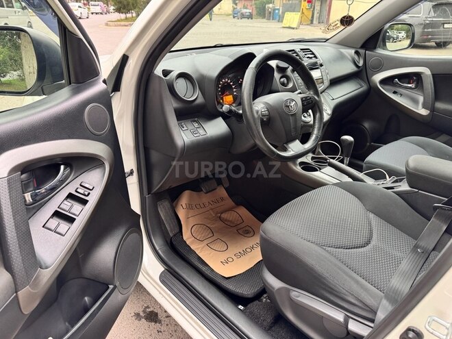 Toyota RAV4 2011, 185,793 km - 2.0 l - Bakı