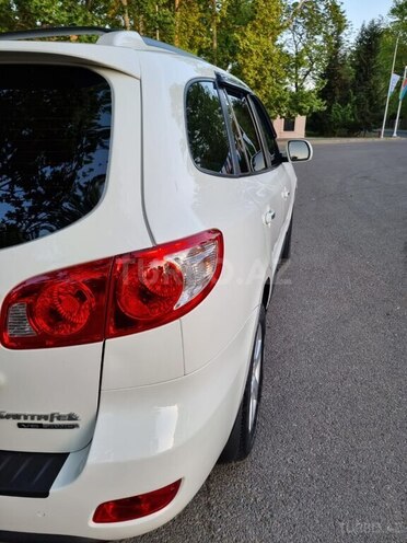Hyundai Santa Fe-4