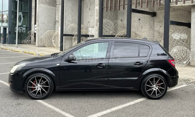 Opel Astra 2005, 295,000 km - 1.4 l - Bakı