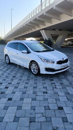 Kia  2016, 225,000 km - 1.6 l - Bakı
