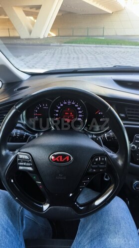 Kia  2016, 225,000 km - 1.6 l - Bakı
