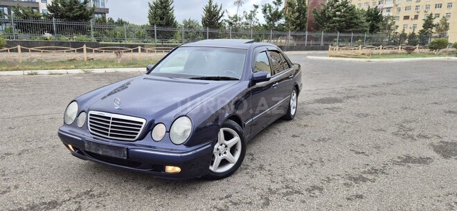 Mercedes E 200 1999, 290,000 km - 2.0 л - Bakı