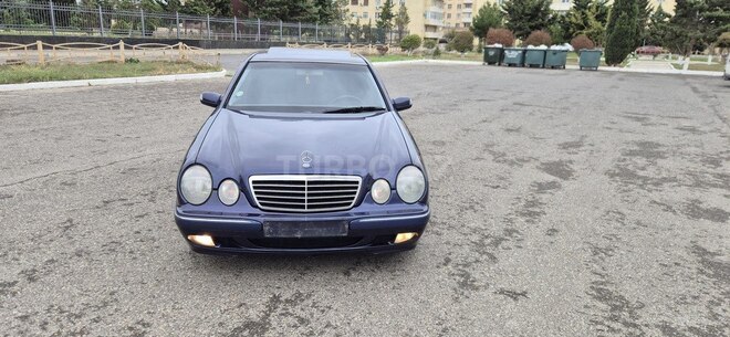 Mercedes E 200 1999, 290,000 km - 2.0 л - Bakı