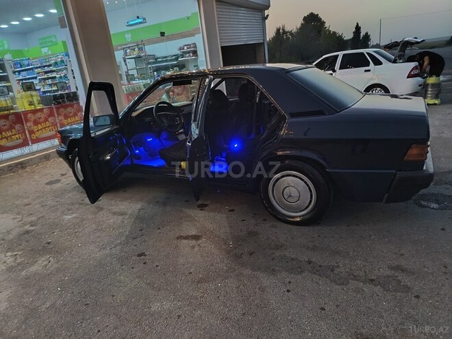 Mercedes 190 1989, 52,000 km - 2.0 л - Bərdə