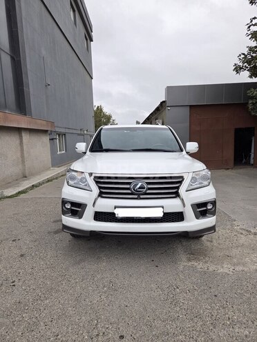 Lexus LX 570 2014, 192,000 km - 5.7 l - Bakı