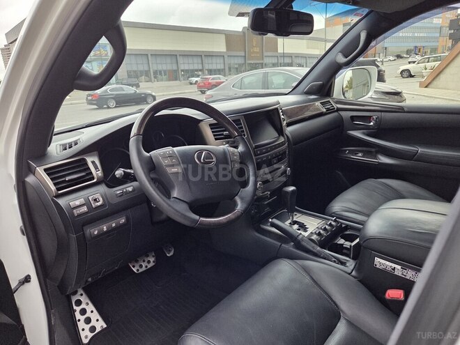 Lexus LX 570 2014, 192,000 km - 5.7 l - Bakı