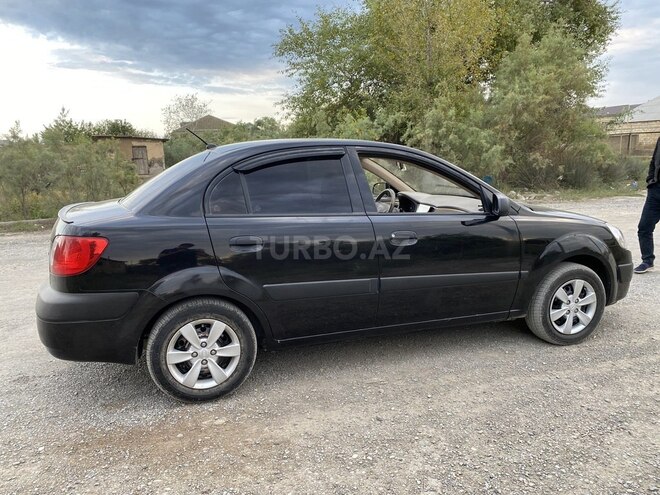 Kia Rio 2008, 94,000 km - 1.4 l - Gəncə