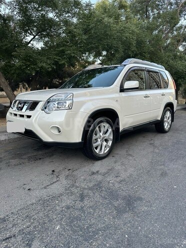 Nissan X-Trail 2014, 80,000 km - 2.5 l - Bakı