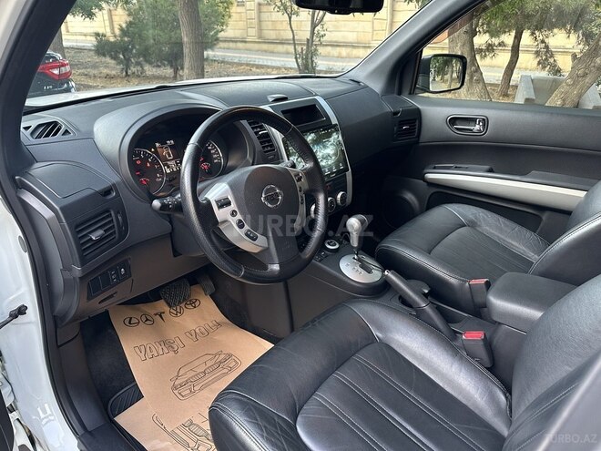 Nissan X-Trail 2014, 80,000 km - 2.5 l - Bakı