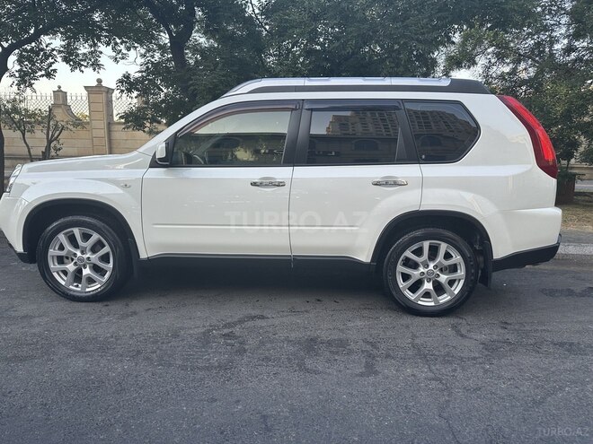Nissan X-Trail 2014, 80,000 km - 2.5 l - Bakı