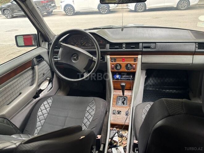 Mercedes 230 E 1990, 338,770 km - 2.3 l - Bakı