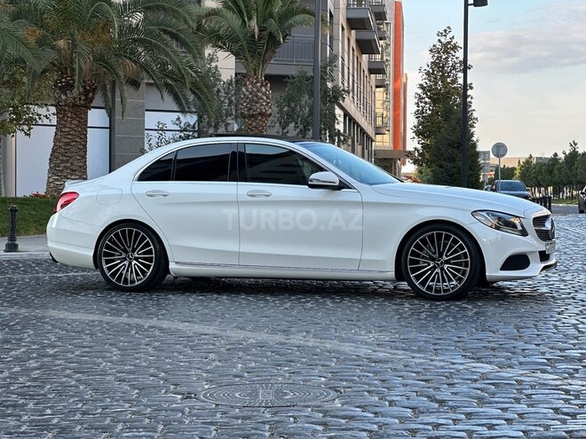 Mercedes C 300 2016, 121,666 km - 2.0 l - Bakı