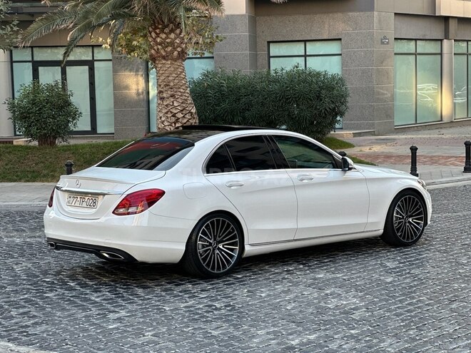 Mercedes C 300 2016, 121,666 km - 2.0 l - Bakı