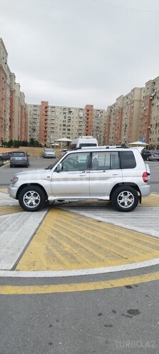 Mitsubishi Pajero io 2001, 170,000 km - 1.8 l - Bakı