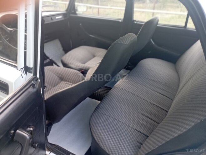 LADA (VAZ) 2107 2009, 64,000 km - 1.6 l - Bakı