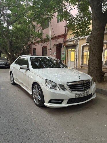 Mercedes E 350 2009, 360,000 km - 3.5 l - Bakı
