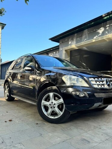 Mercedes ML 350 4MATIC 2005, 300,300 km - 3.5 л - Bakı
