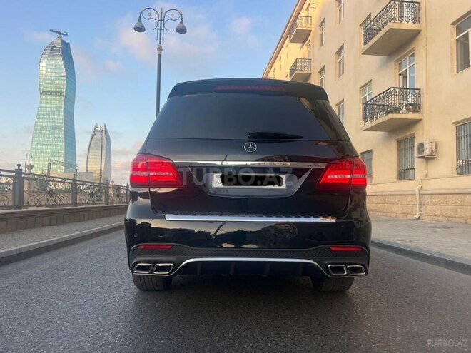 Mercedes GLS 400 4MATIC 2016, 140,000 km - 3.0 l - Bakı