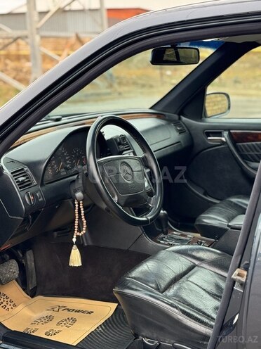 Mercedes C 200 1999, 496,000 km - 2.0 l - Bakı