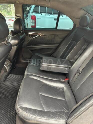 Mercedes E 270 2002, 430,000 km - 2.7 l - Bakı