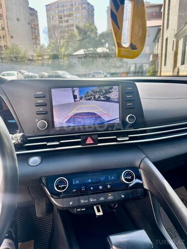Hyundai Elantra 2022, 38,000 km - 1.6 l - Bakı