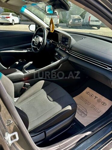 Hyundai Elantra 2022, 38,000 km - 1.6 l - Bakı