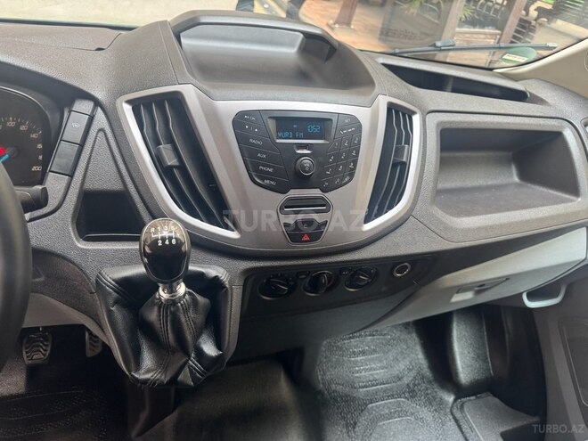 Ford Transit 2015, 188,000 km - 2.2 l - Bakı