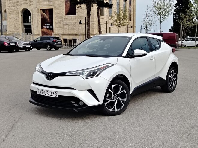 Toyota C-HR 2018, 80,900 km - 2.0 l - Bakı