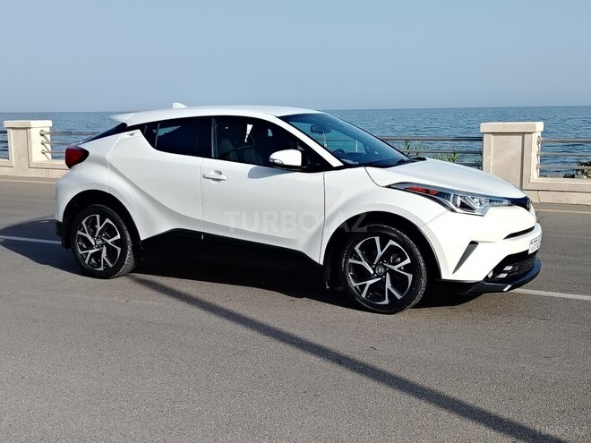 Toyota C-HR 2018, 80,900 km - 2.0 l - Bakı