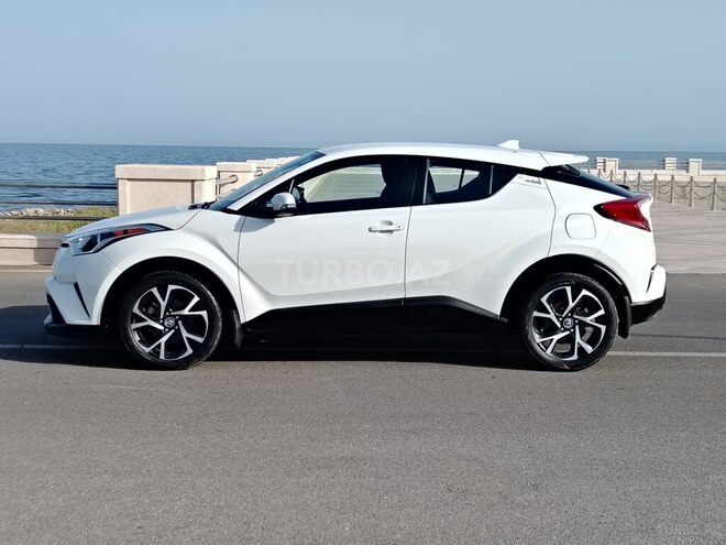 Toyota C-HR 2018, 80,900 km - 2.0 l - Bakı
