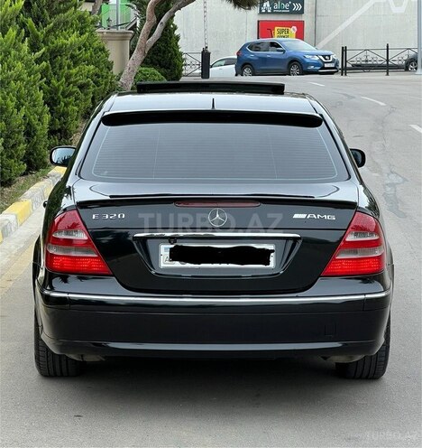Mercedes E 320 2002, 298,000 km - 3.2 л - Bakı