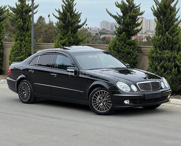 Mercedes E 320 2002, 298,000 km - 3.2 л - Bakı