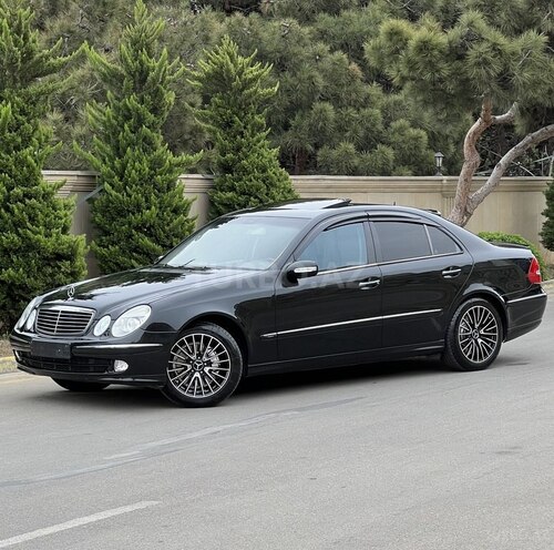 Mercedes E 320 2002, 298,000 km - 3.2 л - Bakı