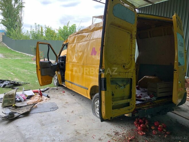 Ford Transit 2010, 247,000 km - 2.2 l - Sabirabad