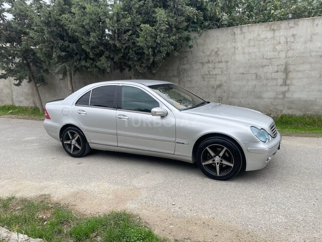 Mercedes C 220 2000, 354,781 km - 2.1 l - Bakı