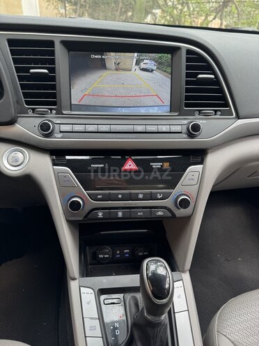 Hyundai Elantra 2016, 91,000 km - 2.0 l - Bakı