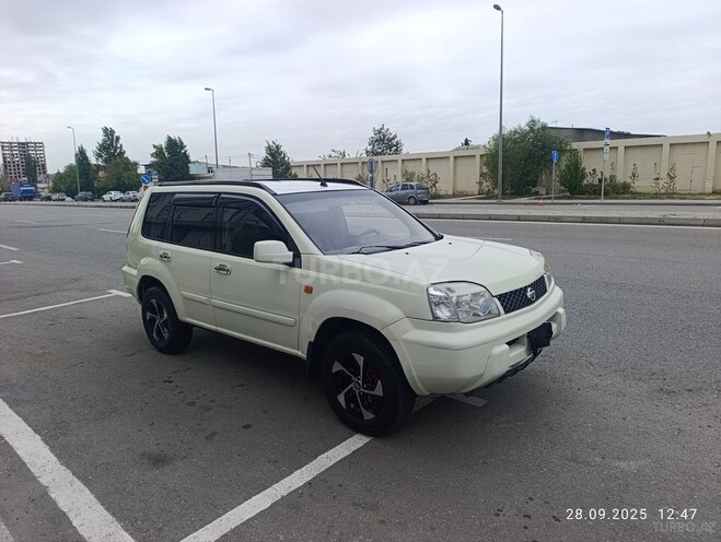 Nissan X-Trail 2002, 296,000 km - 2.0 l - Bakı